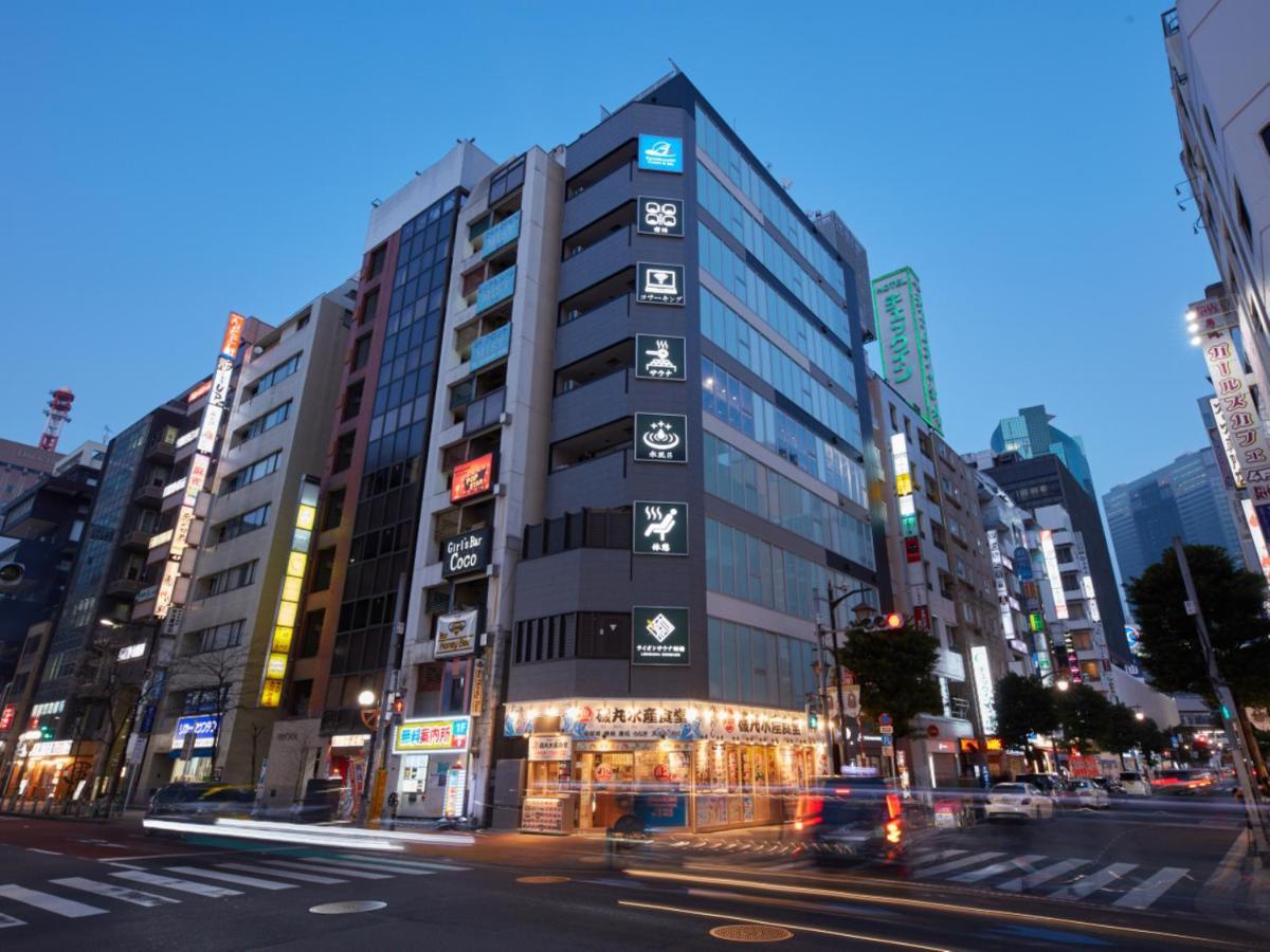 โรงแรมแคปซูล Rembrandt & Shimbashi - Caters To Men โตเกียว