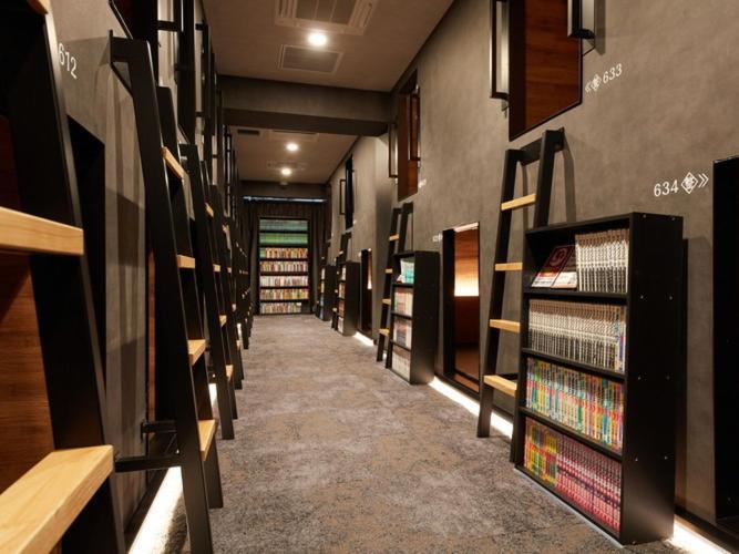 膠囊旅館 Rembrandt & Shimbashi - Caters To Men