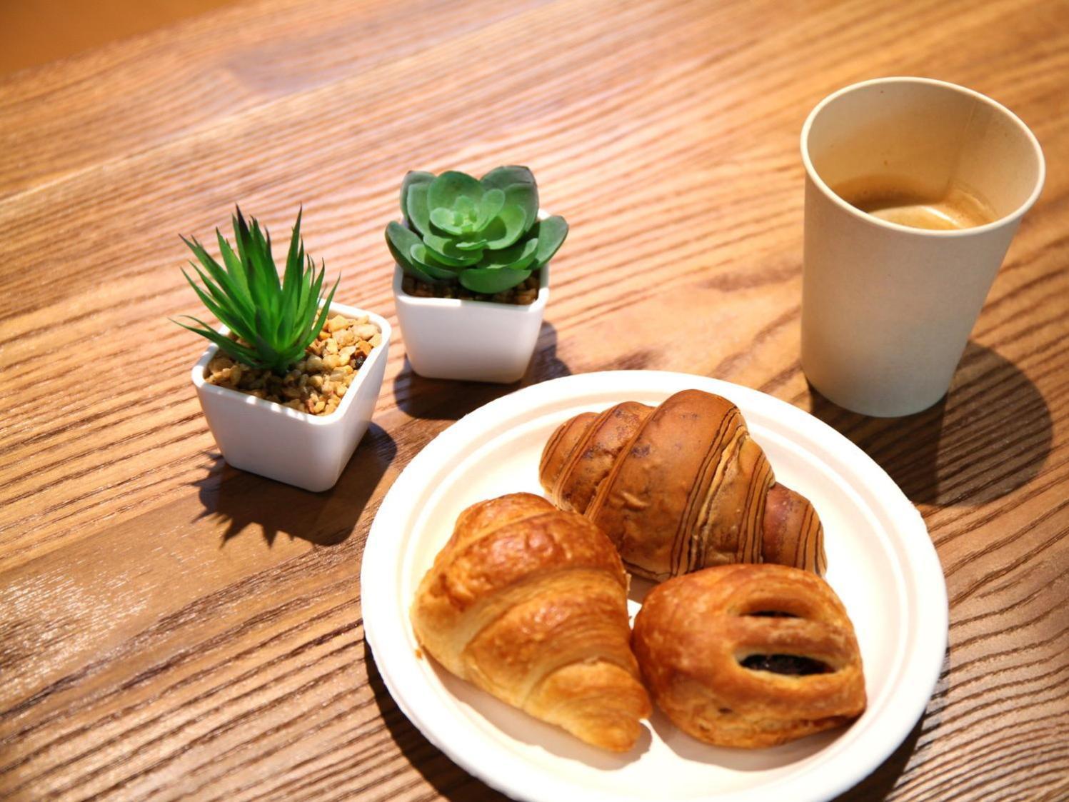 Rembrandt & Shimbashi - Caters To Men 膠囊旅館 东京