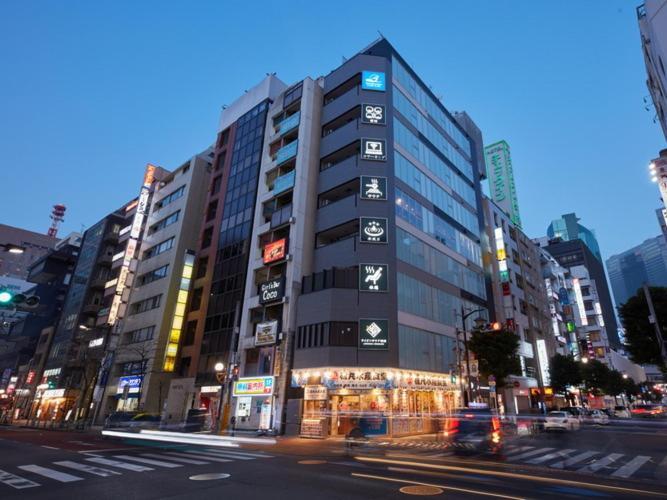 Rembrandt & Shimbashi - Caters To Men โรงแรมแคปซูล 2*